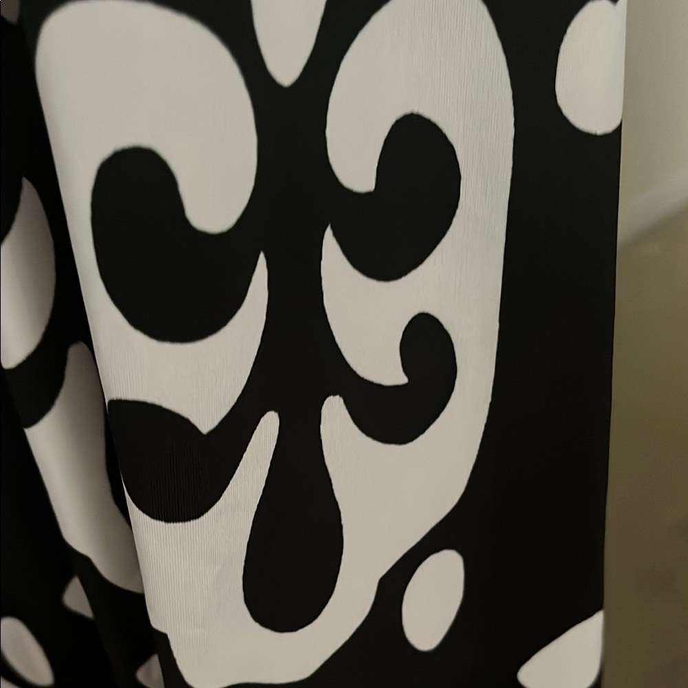 INC International Concepts Black and White Maxi Dress - Picture 6 of 6
